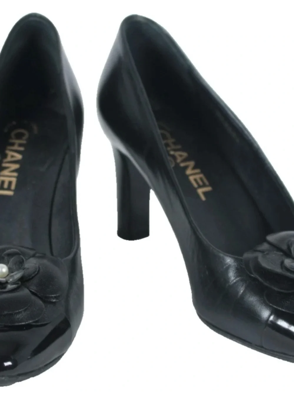 CHANEL Black Leather Camellia Pearl Detail Block Heel Pump classic size 37 6.5